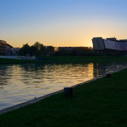 3_800_0972_01